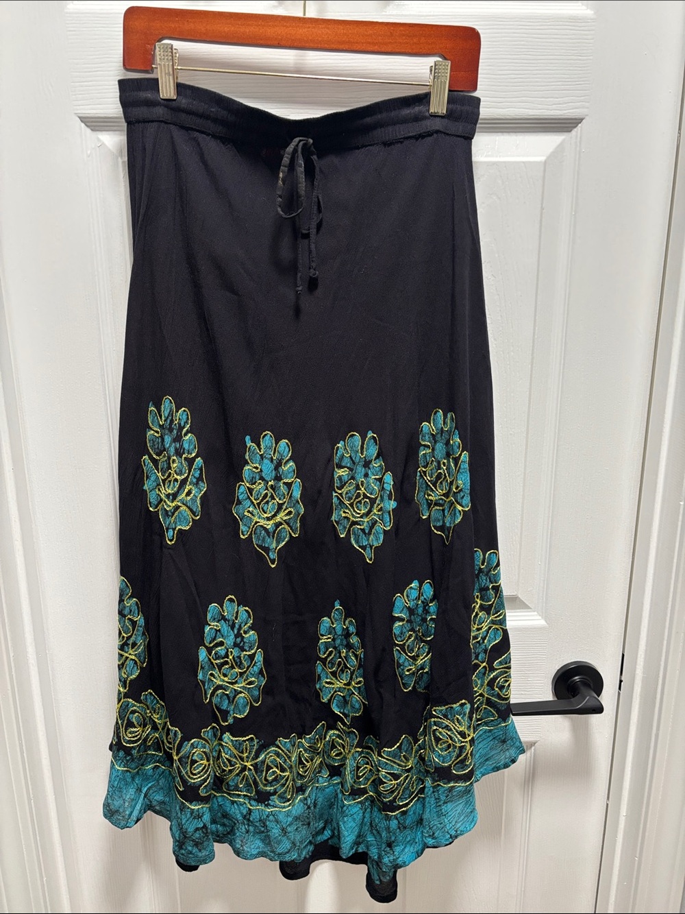 Pink Apple maxi skirt with elastic waist. Lined. Will stretch to 20 waist.